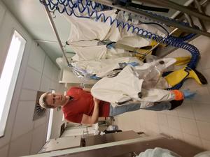 NKE_RTK_KVI_szakmai_latogatas_NNGYK_labor_2026 (3)